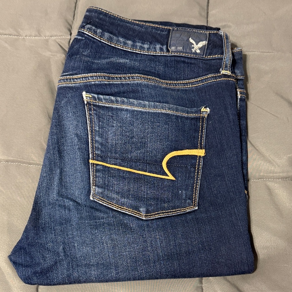American Eagle 🦅 skinny jeans. Size 12 reg